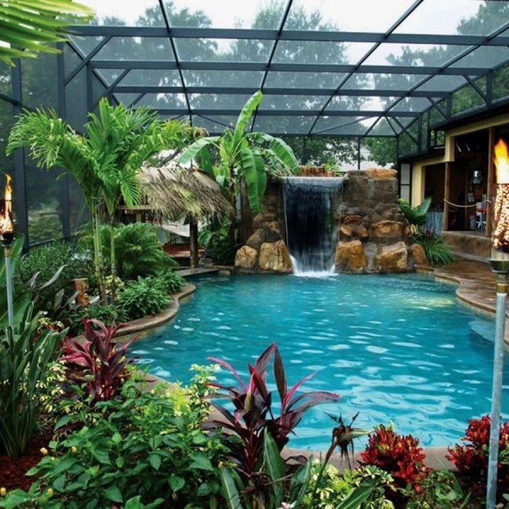 Beautiful house pictures, kitchen, bedroom, living room, garden and landscaping