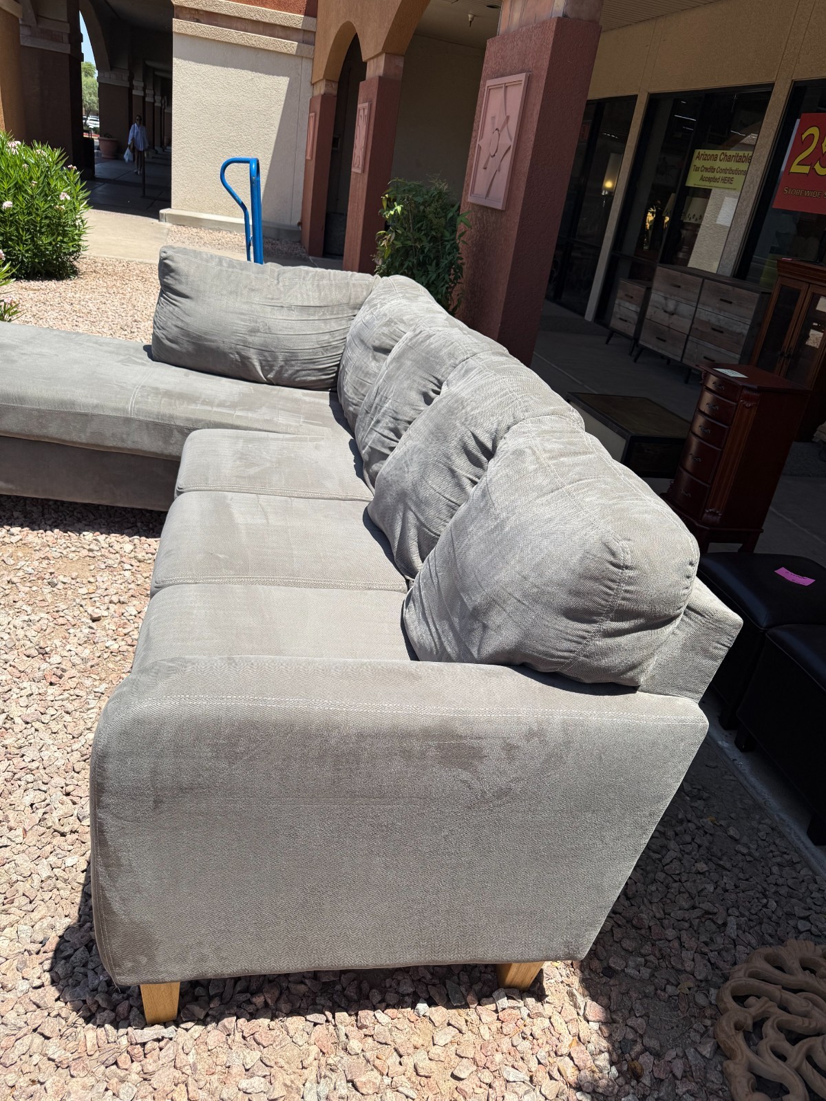 Retail – Furniture, Art Antiques Resale or Consignment- GOLD MINE in Scottsdale