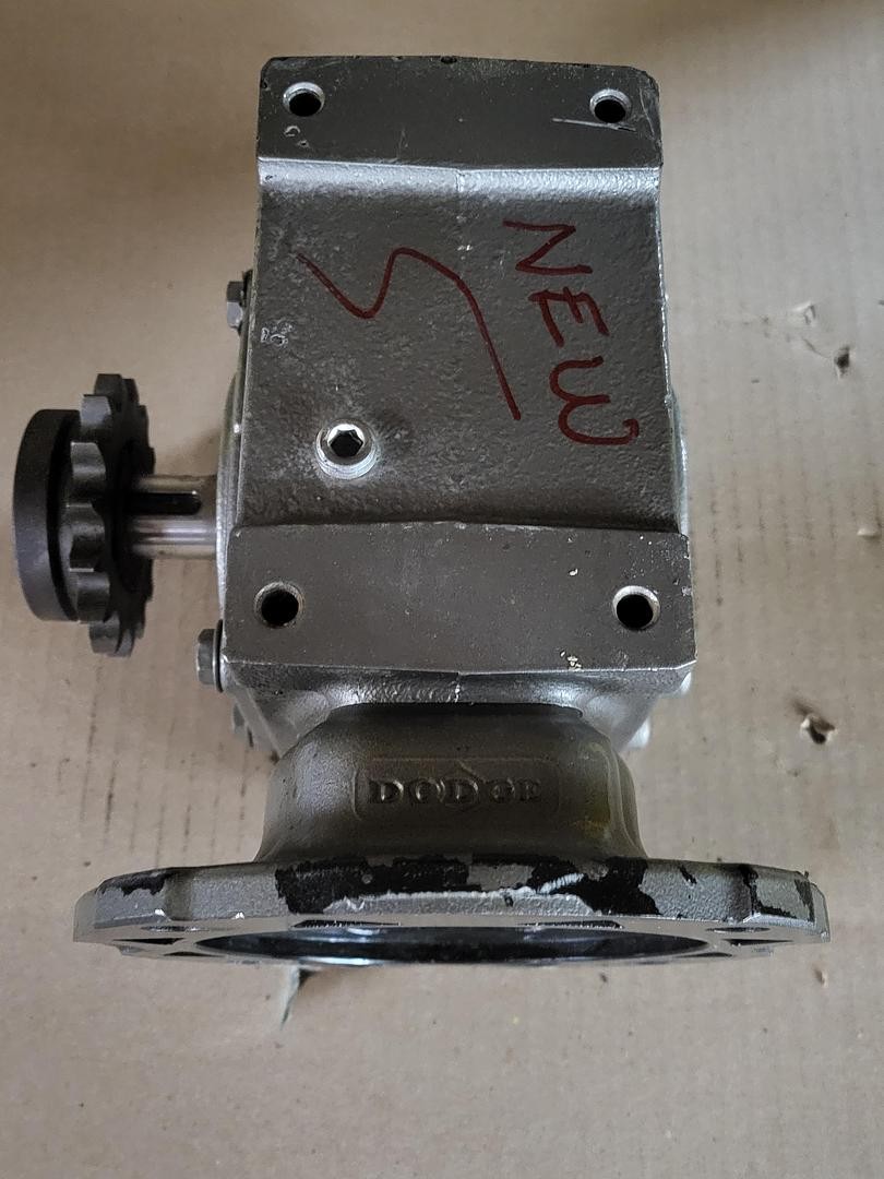 TIGEAR-2 Right Angle Worm Gear Reducer 20QZ50R56 Ratio 50:1 NO BOX