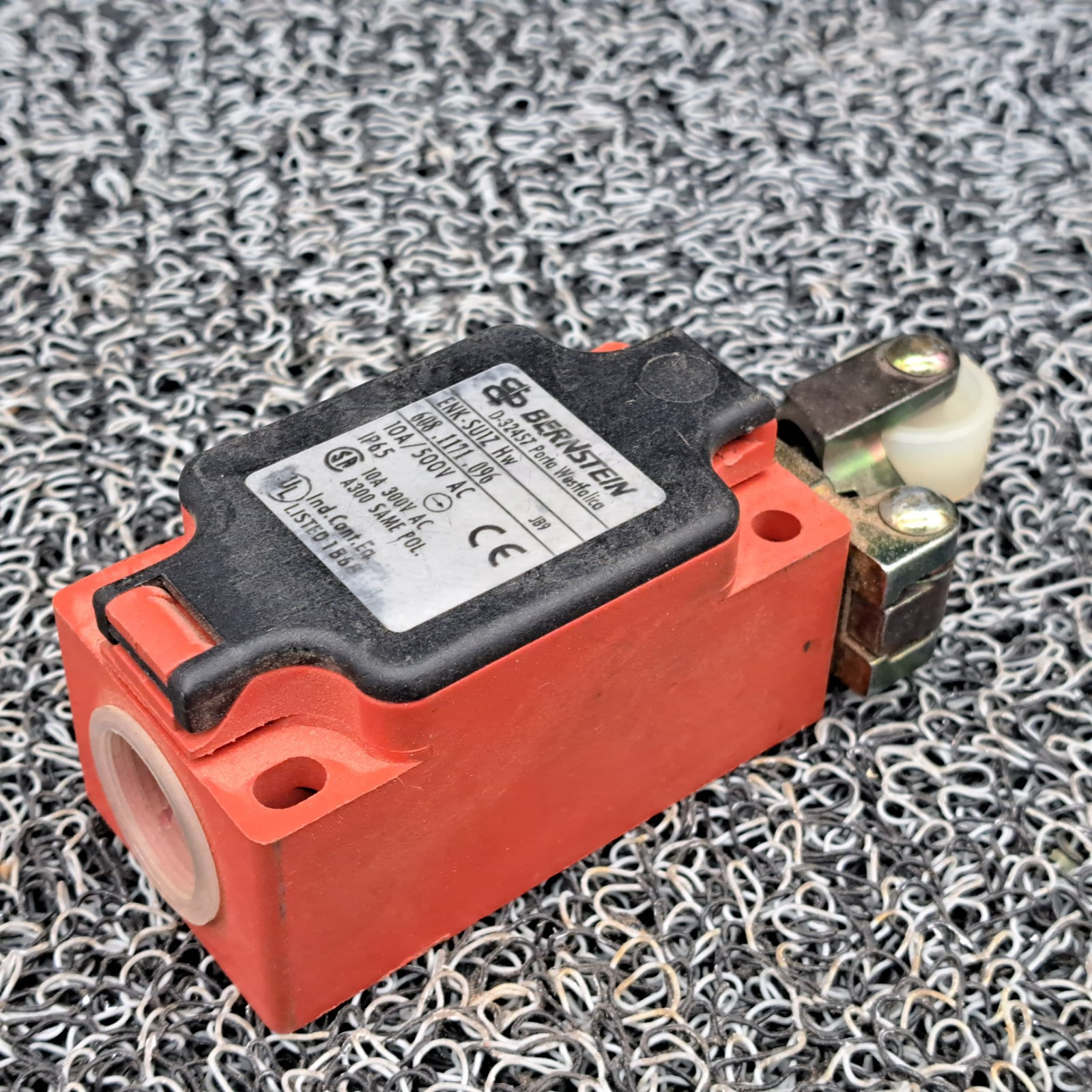 Bernstein D-32457 / ENK-SU1Z / 608.1171.096 10A 300 AC NOS
