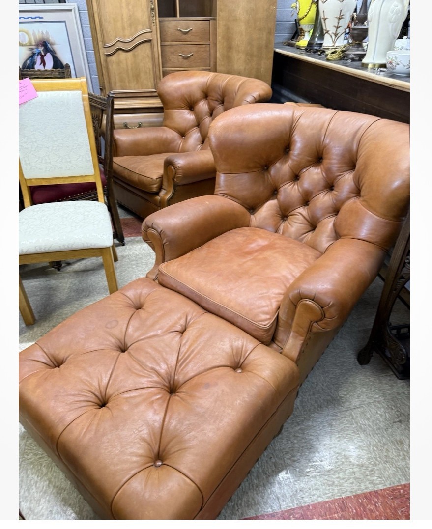 Retail – Furniture, Art Antiques Resale or Consignment- GOLD MINE in Scottsdale