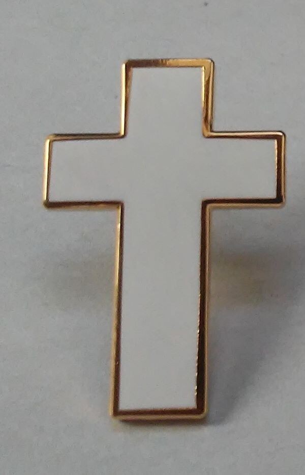 White Cross brass/enamel lapel pin with butterfly clutch