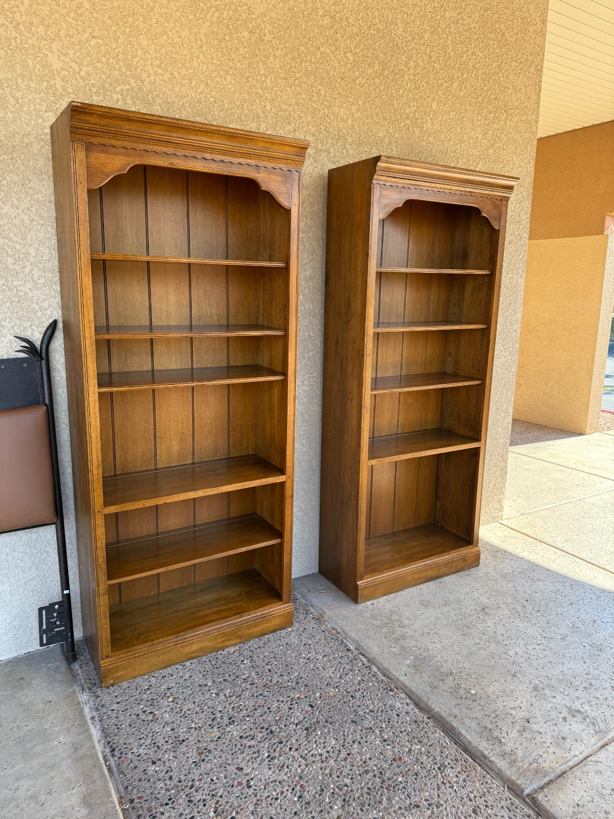 Retail – Furniture, Art Antiques Resale or Consignment- GOLD MINE in Scottsdale