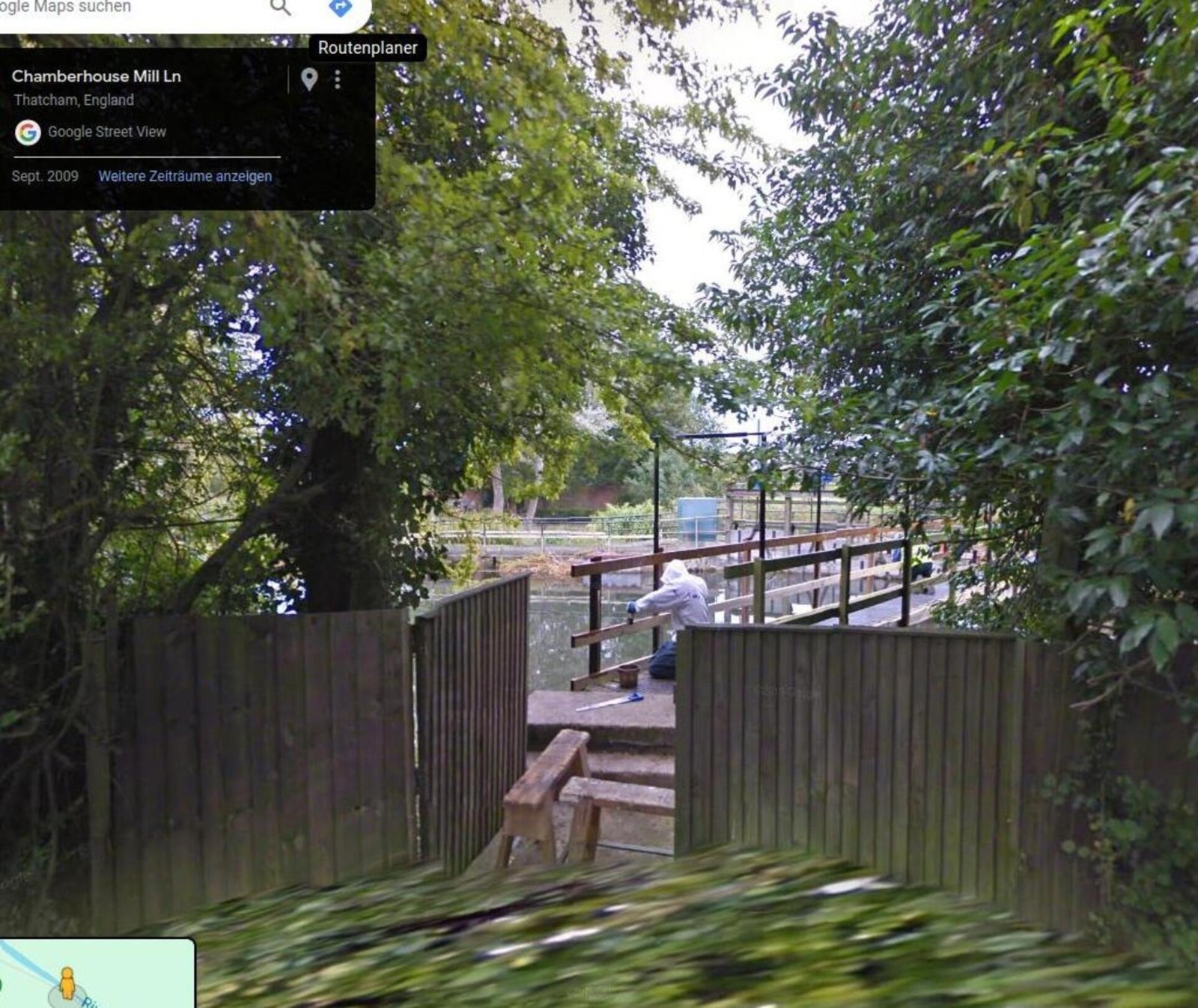 YEARLY UK RENTAL: Land Lake Hydro Crypto Property: FOR RENT: Near London Trains.