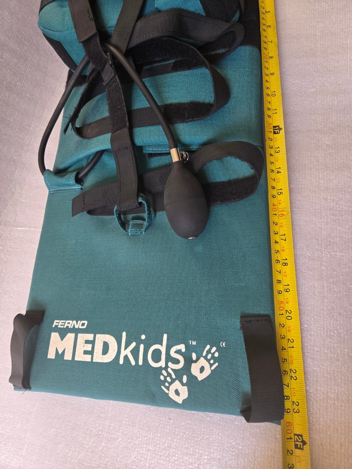 Ferno Washington 676 – Backboard Baby MEDKIDS – New. Display piece