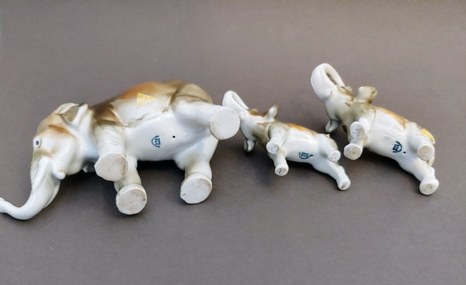 Set 3 Vintage Royal Dux Bohemia Elephant Figure Porcelain Made In Czechoslovakia