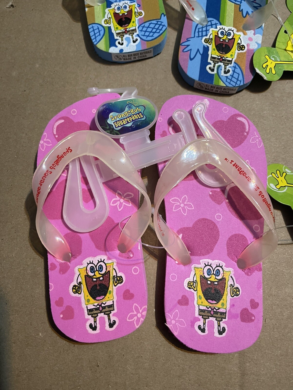 💥350 + NEW PAIRS children’s Sponge Bob Sandals flip-Flops many sizes Boys Girls