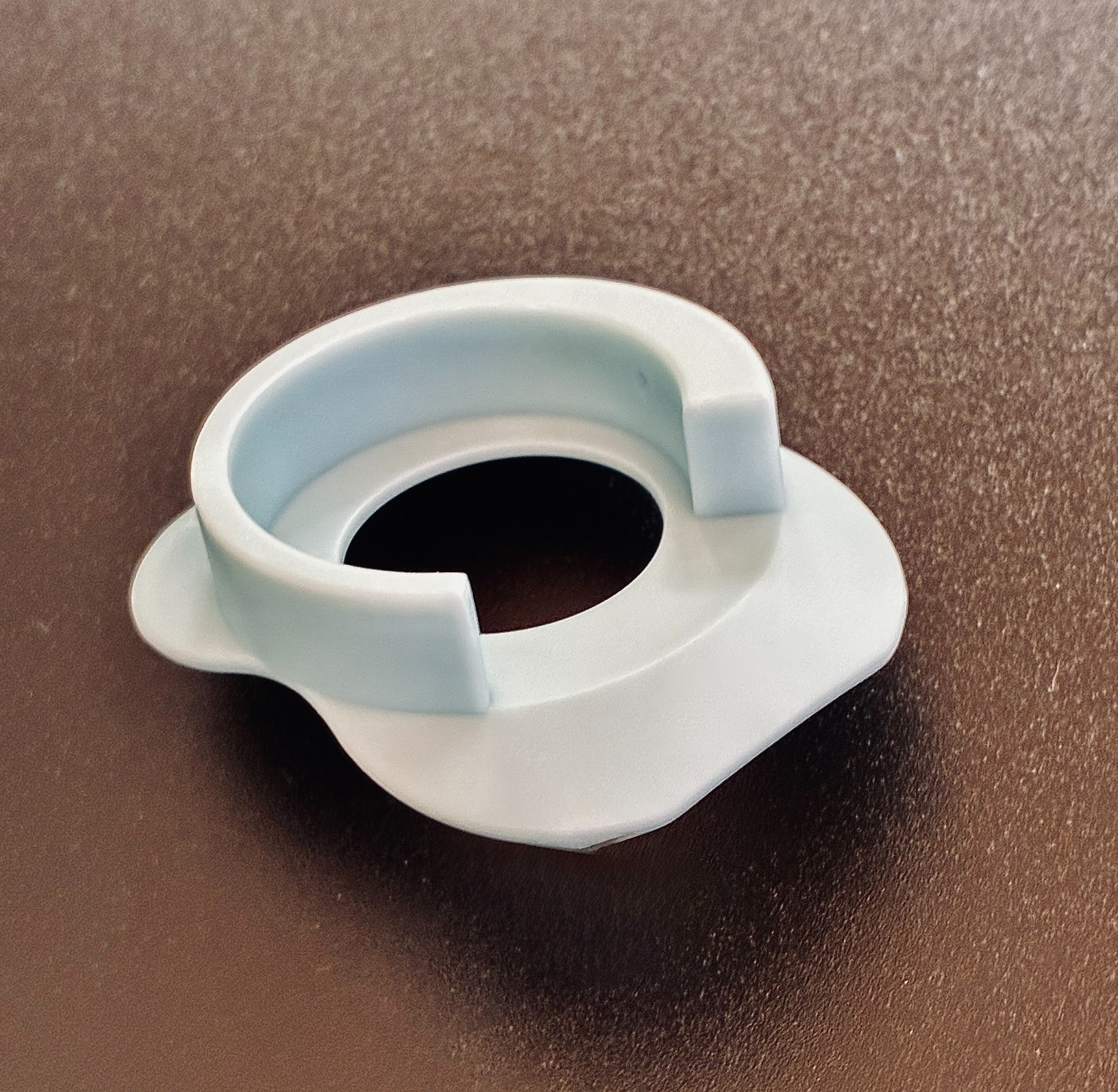 US Patents # 8,753,355 B2, # 8,821,513 B1 for Sale, Umbilical Cord Care Tab