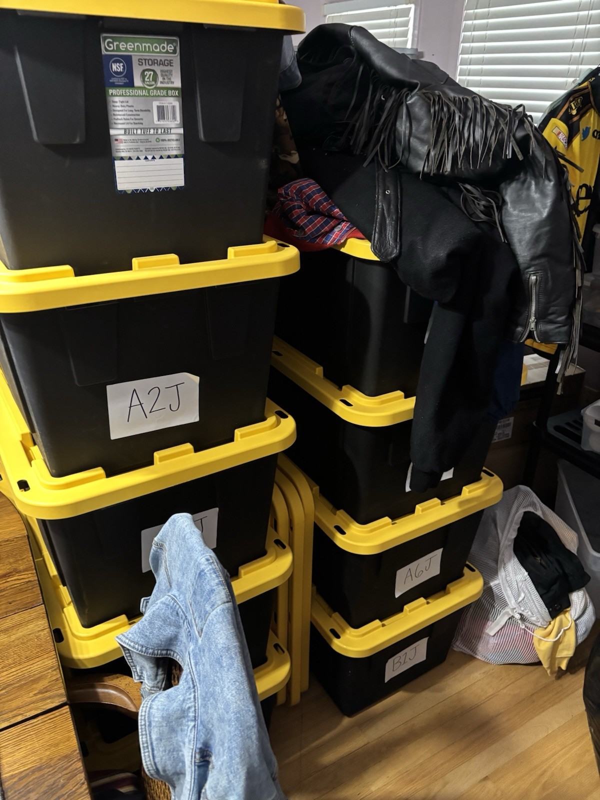 eBay Clothing Store ! Full Inventory Local Pickup Only