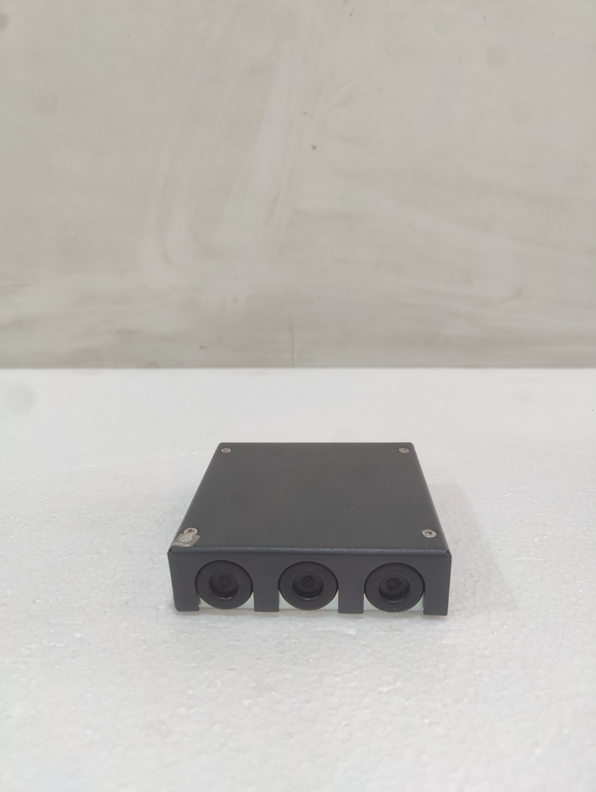*NEW NO BOX* Thrane & Thrane Sailor TT-6209A Accessory Connection Box 406209A