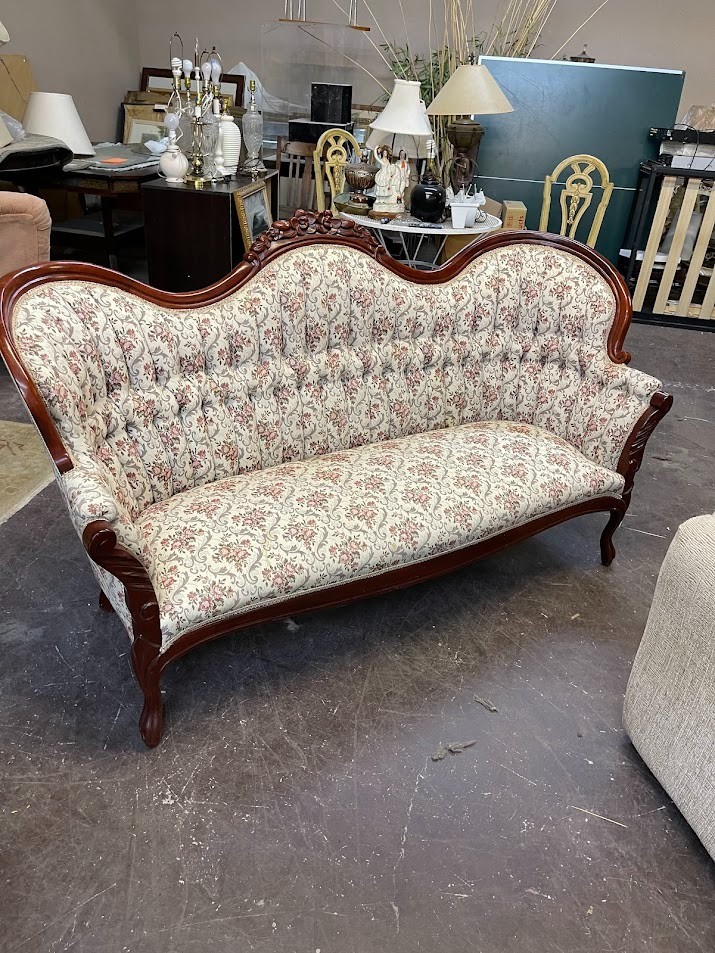 Retail – Furniture, Art Antiques Resale or Consignment- GOLD MINE in Scottsdale