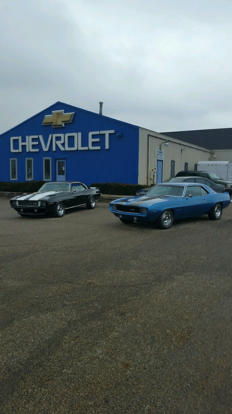 20+ YR ESTABLISHED ENGINE SHOP / PARTS WAREHOUSE/COLLECTOR CAR DEALERSHIP & MORE