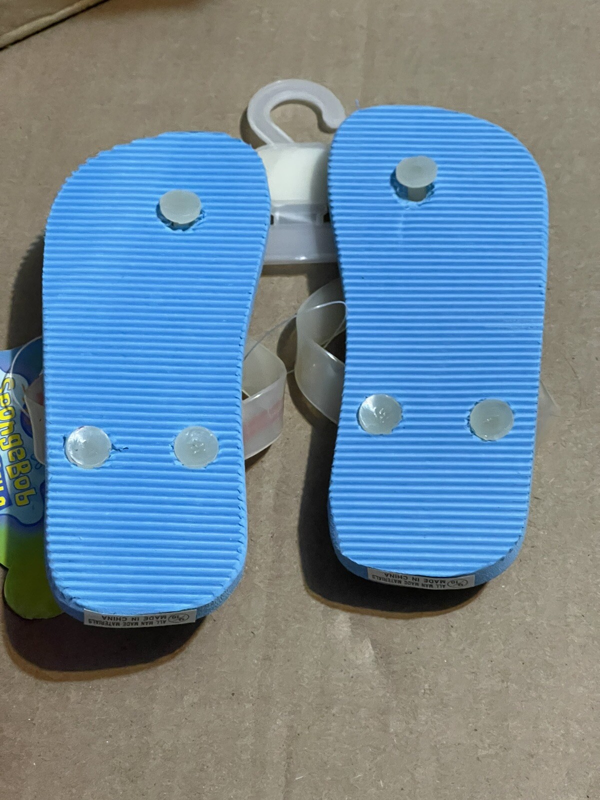 💥350 + NEW PAIRS children’s Sponge Bob Sandals flip-Flops many sizes Boys Girls