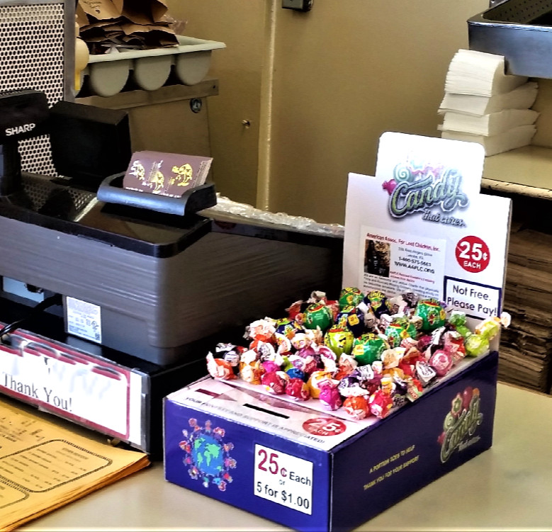 25 Candy Selling Counter Top Displays – Home Based Business Start Up Gig