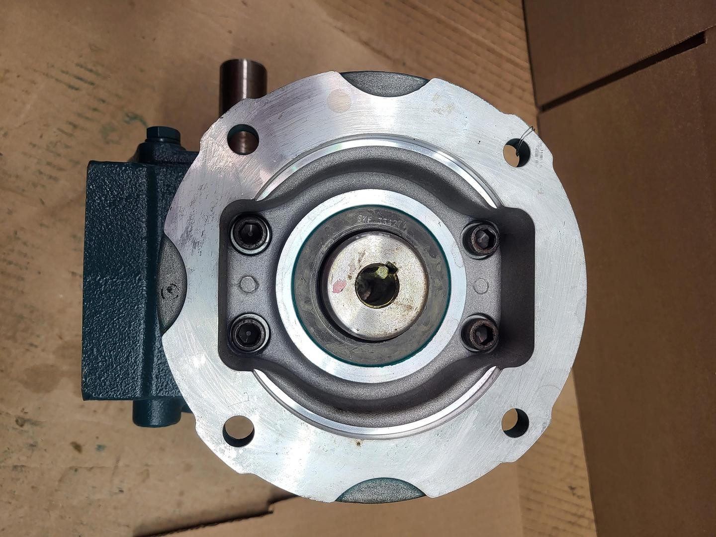 Tigear-2 gear box speed reducer 23Q60L56 60:1 ratio *NEW no box*