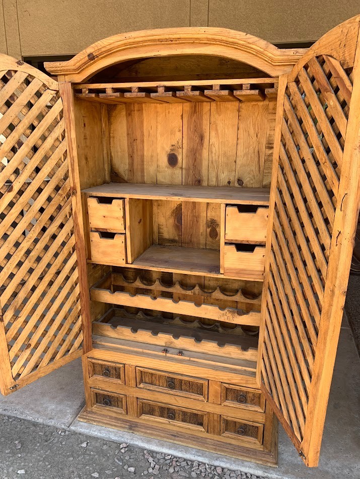 Retail – Furniture, Art Antiques Resale or Consignment- GOLD MINE in Scottsdale