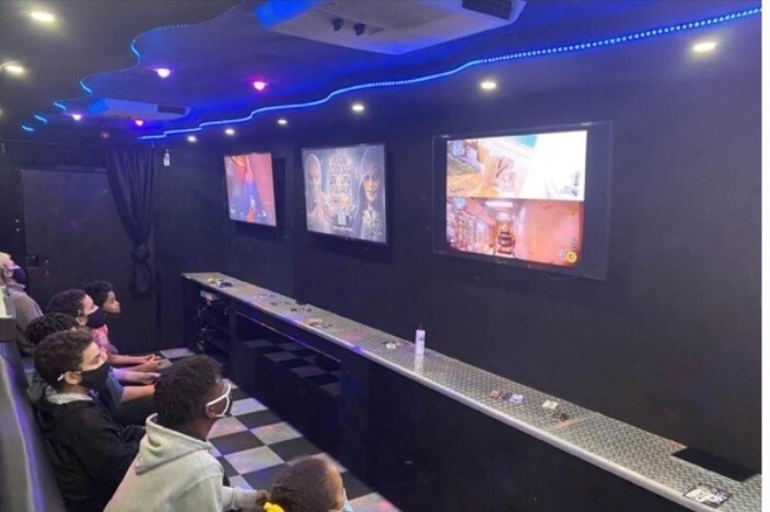 2016 Mobile Video & VR VIRTUAL REALITY 24′ game trailer business & generator,