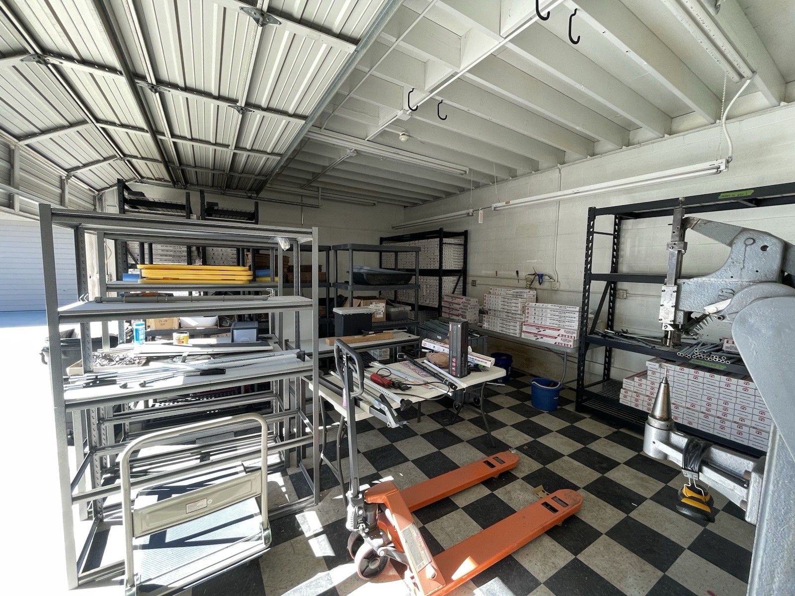 SMALL BUSINESS FOR SALE!!! OVER $140,000 WORTH OF INVENTORY!!!