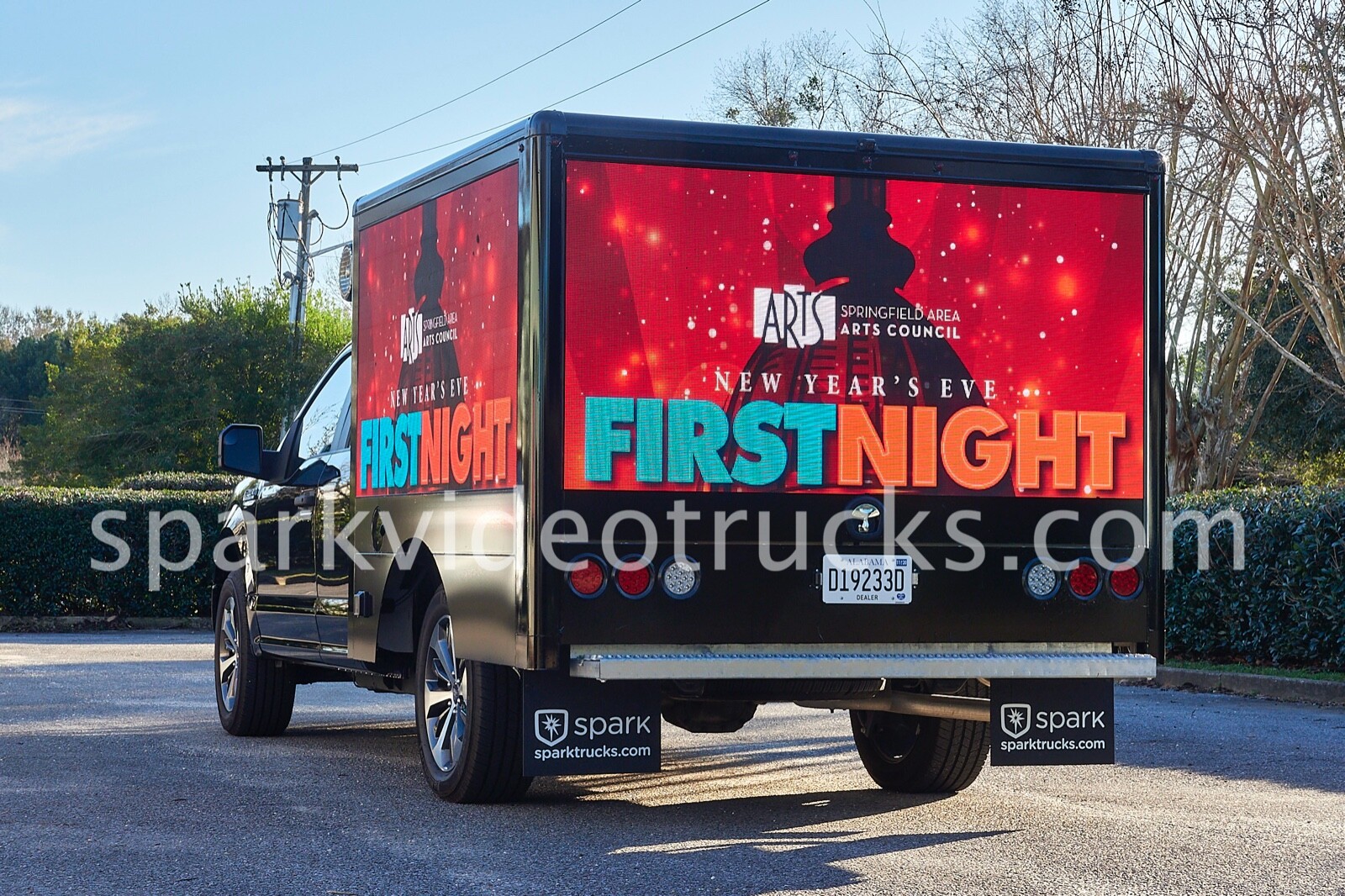 Digital mobile billboard advertising trucks with super bright LED Video / Audio