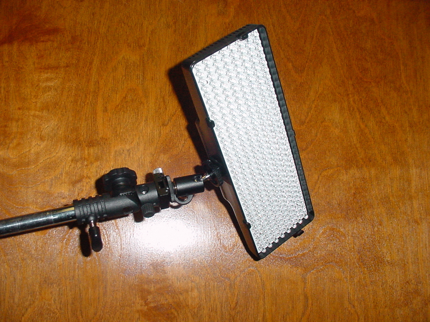 LED 8X10 LED LIGHT PANEL 4 FILM & VIDEO. 700 WATT: “LED-FLEX” FULL KIT BRAND NEW