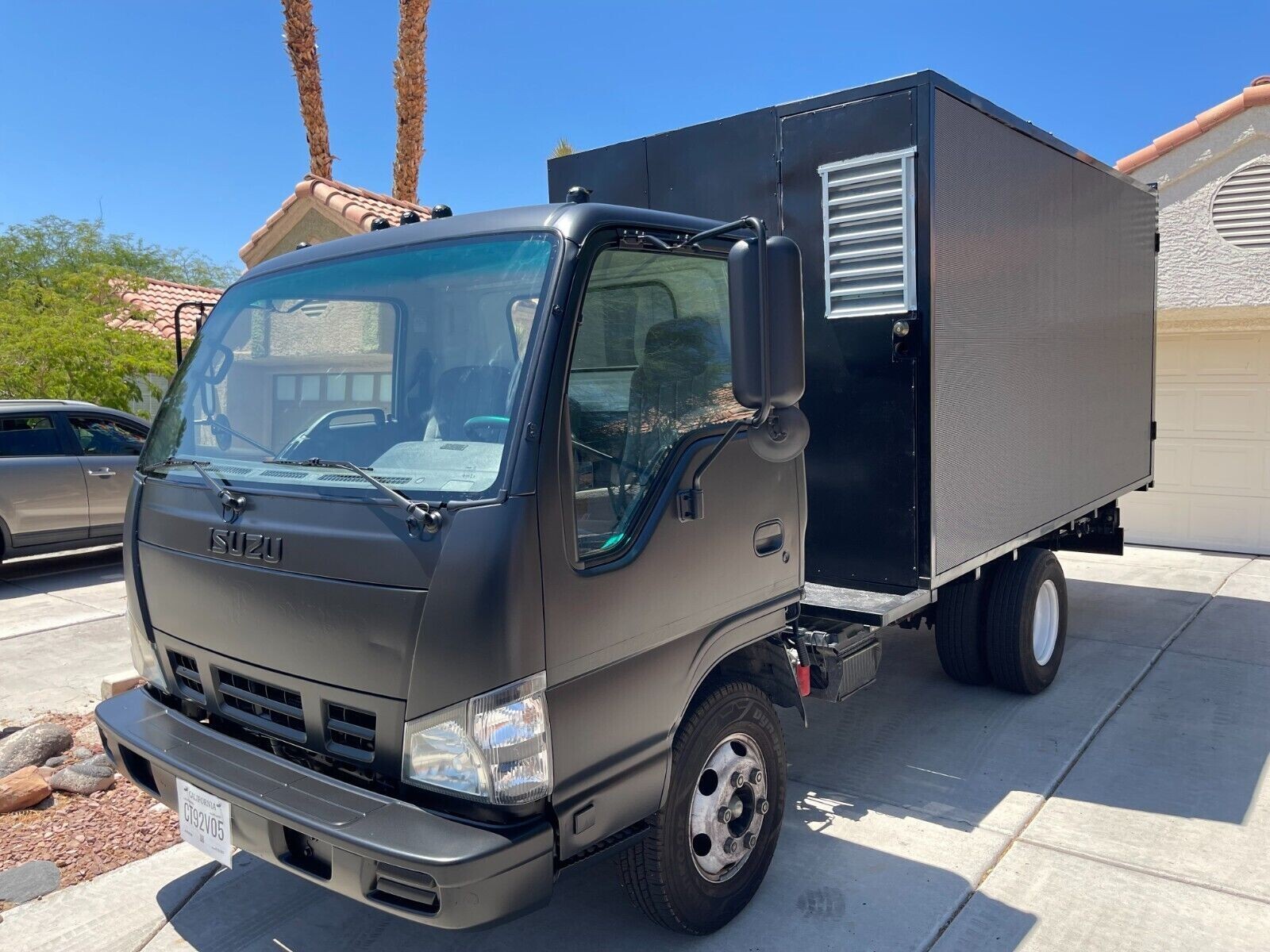 Led billboard Advertising Truck P5 All Weather Proof Turn Key Truck Digital