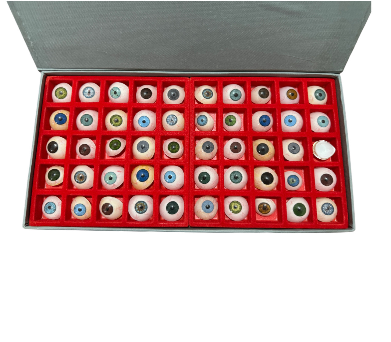 Vintage Human Prosthetic Eye 50 Pc eye Different shade Antique Glass Artificial