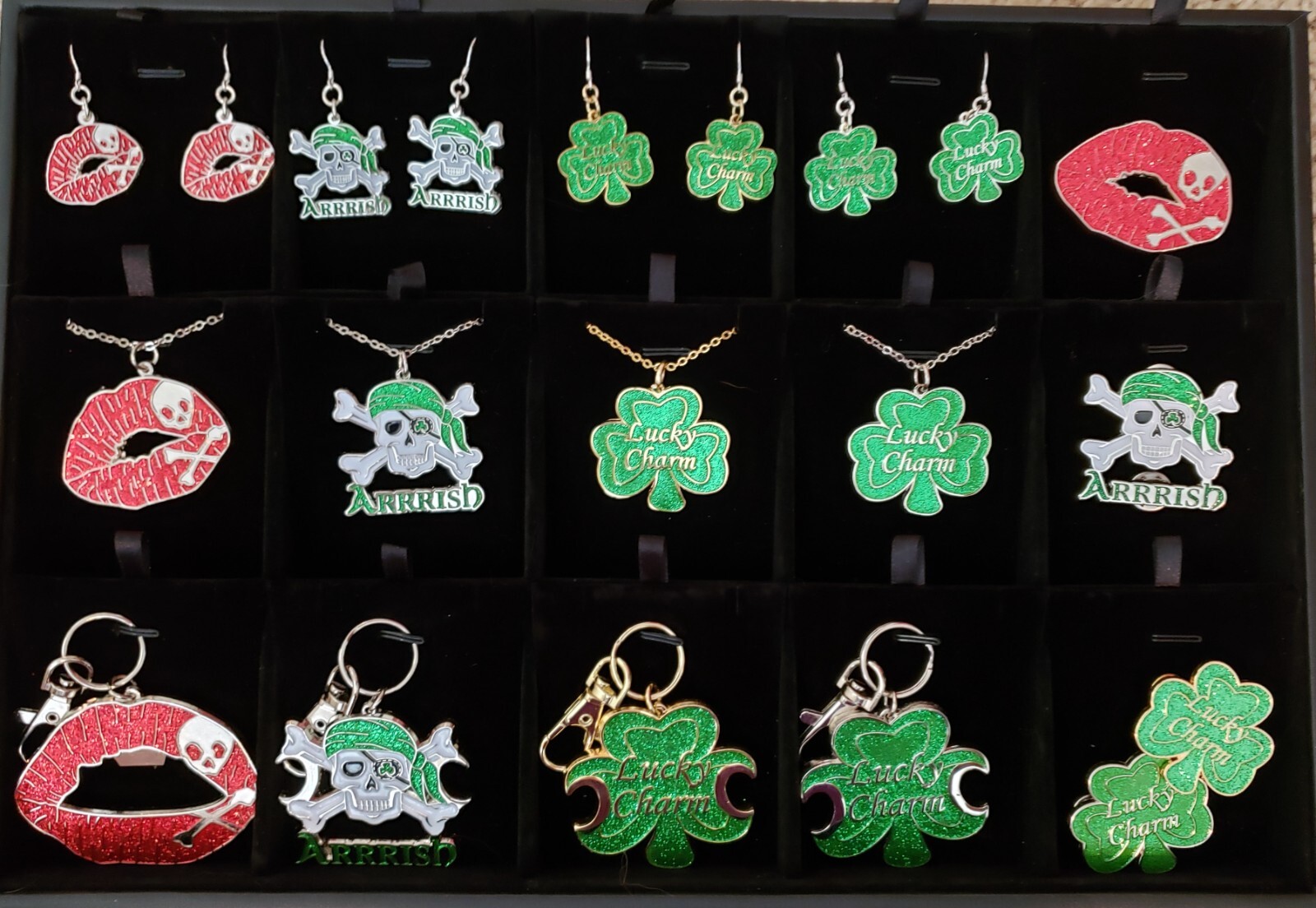 Retail Business or Just Assets FOR SALE – Apparel, Jewelry & More!