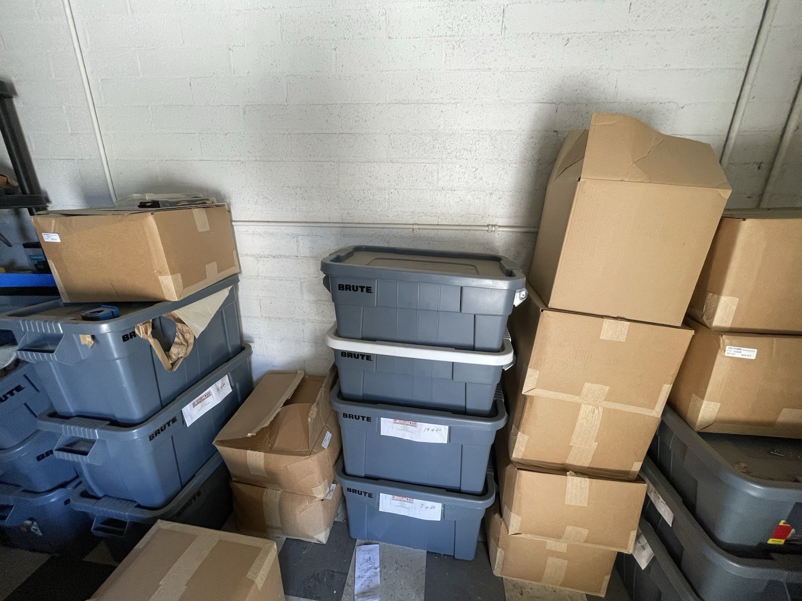 SMALL BUSINESS FOR SALE!!! OVER $140,000 WORTH OF INVENTORY!!!
