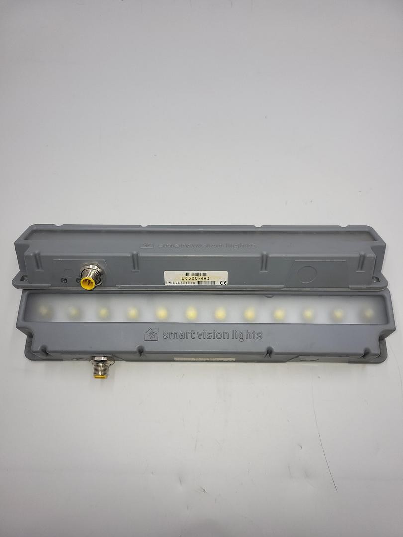 LC300-WHI-W Smart Vision Lights 5 PIN