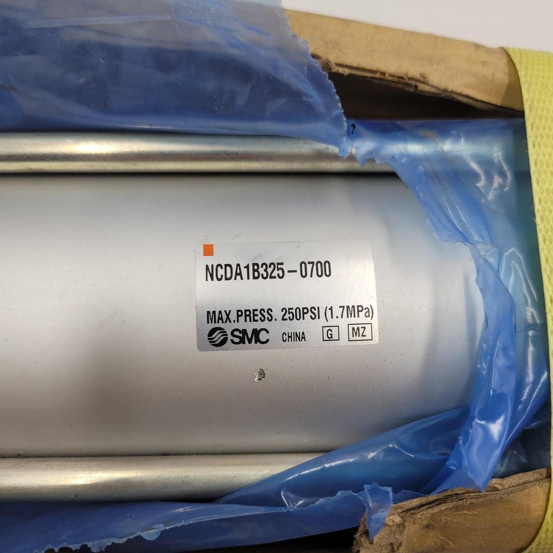 SMC NCDA1B325-0700 CYLINDER *NEW* in original box