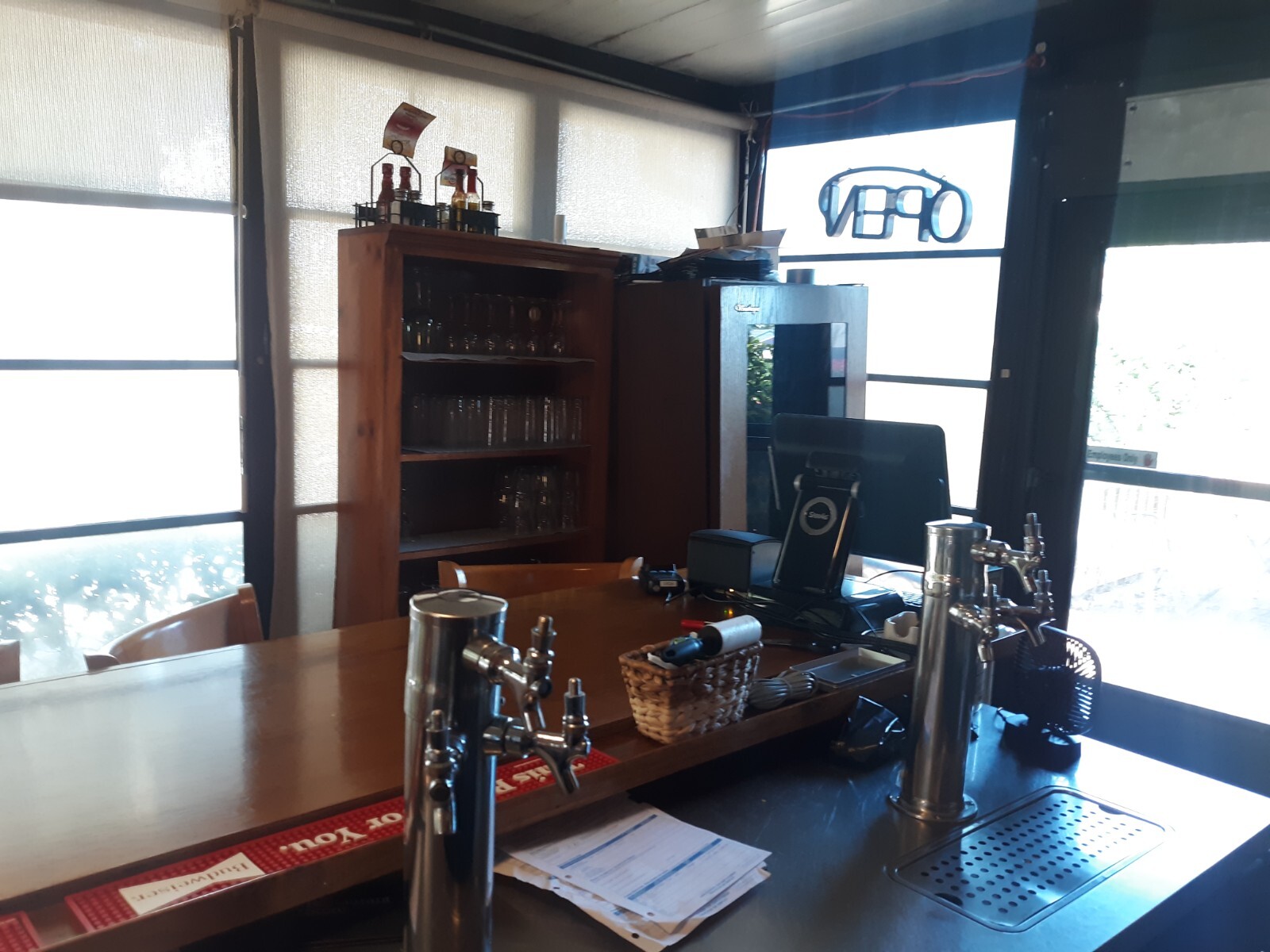 Business opportunity Restaurant Residential/Commercial ..READ THE POST!