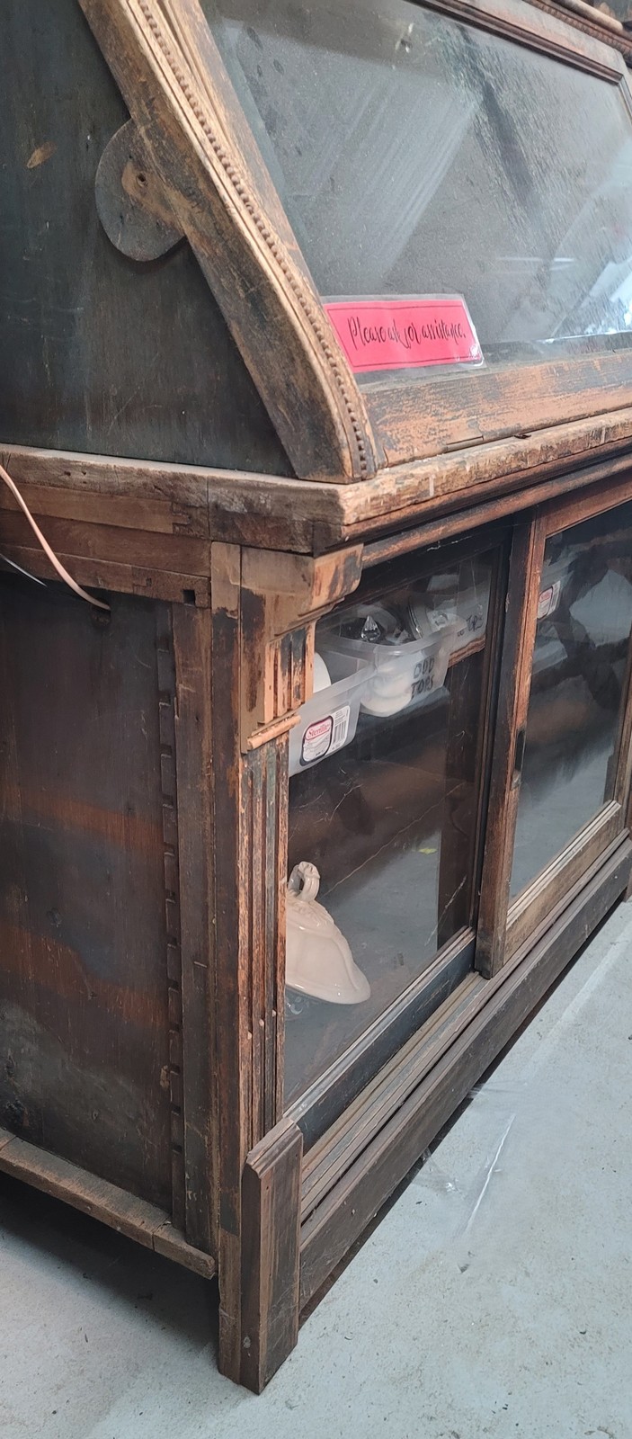 General Store Display Cabinet w/ Huge Storage 17 1/2′ Long x 8 1/2′ Tall GS00595