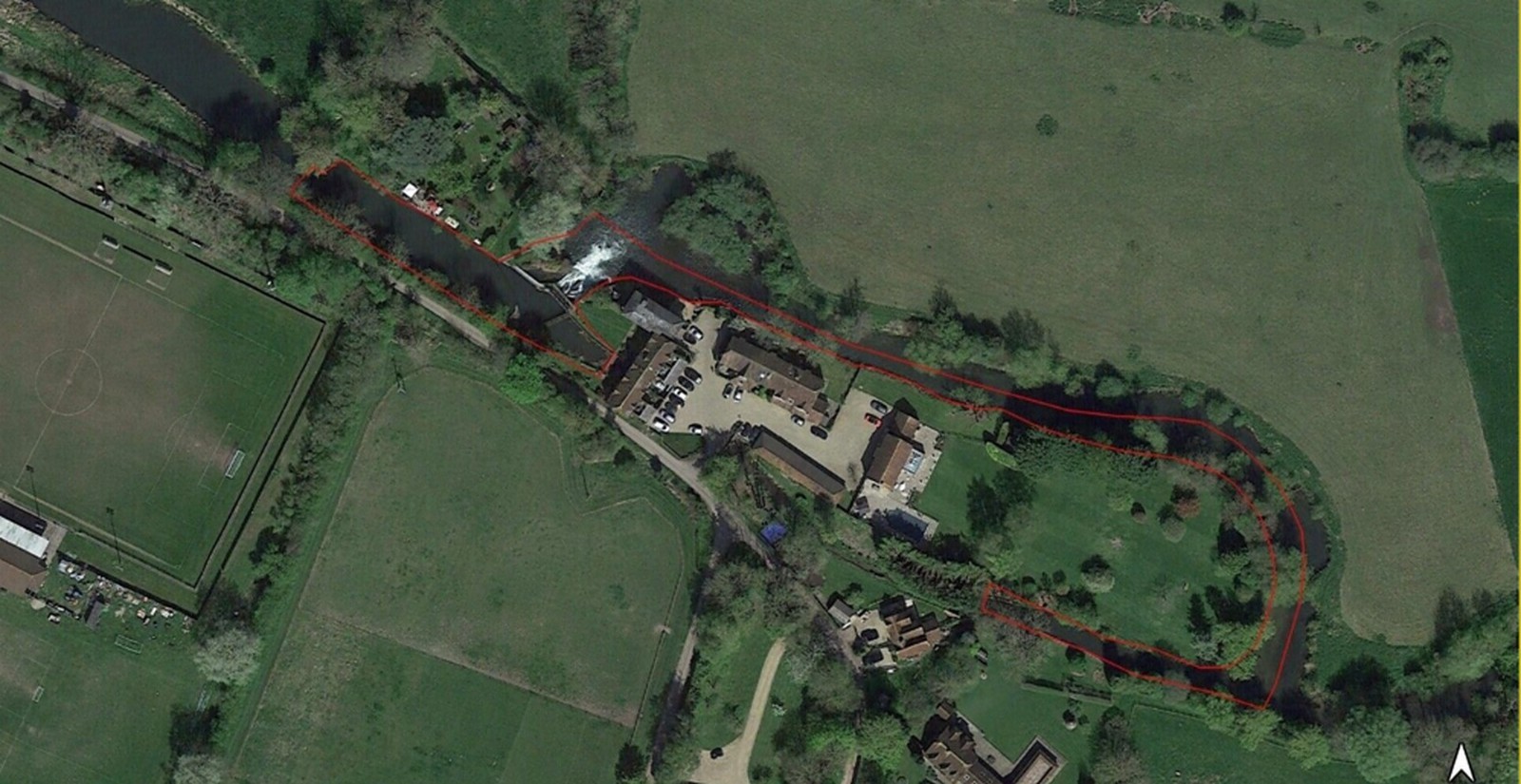 YEARLY UK RENTAL: Land Lake Hydro Crypto Property: FOR RENT: Near London Trains.