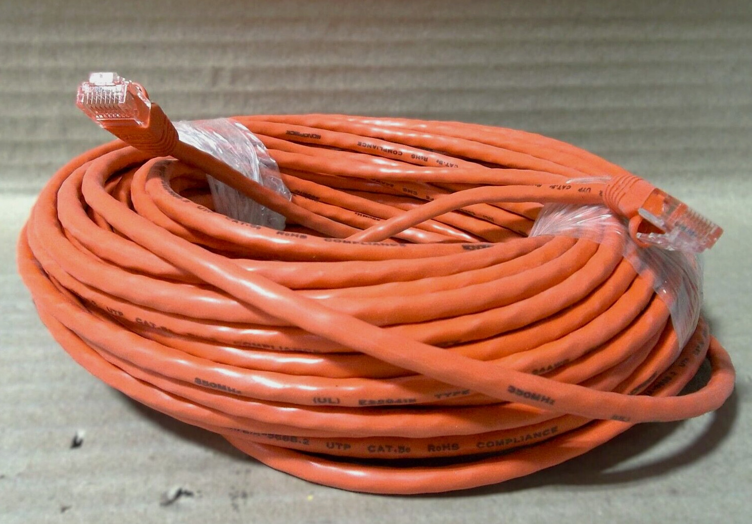 NEW MONOPRICE 4925 CAT5E-75-RED BARE COPPER ETHERNET NETWORK CABLE 350MHz 75FT