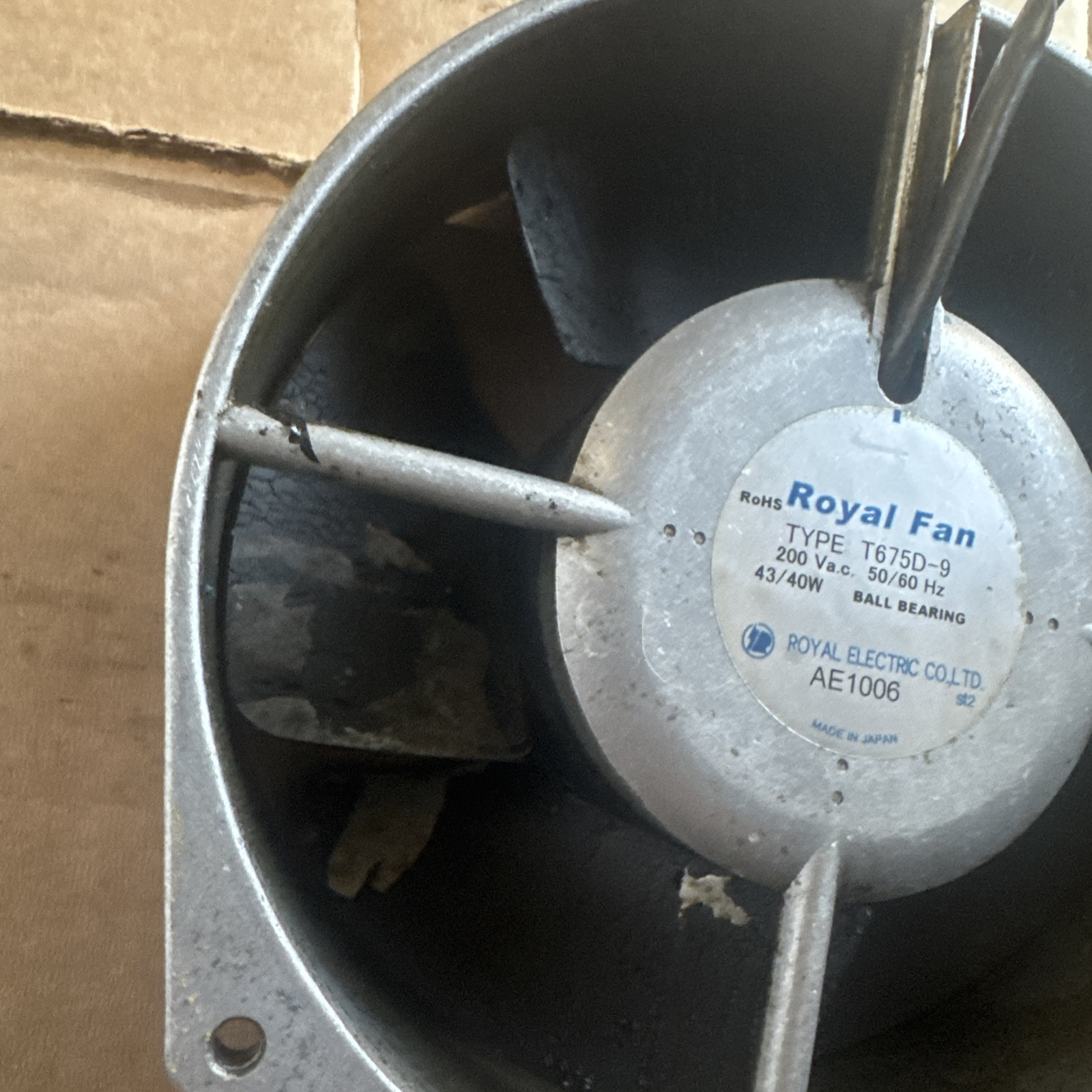 Royal Fan TYPE T675D-9 Aluminum alloy High temperature 200Va.c. 50/60 Hz 43/40W