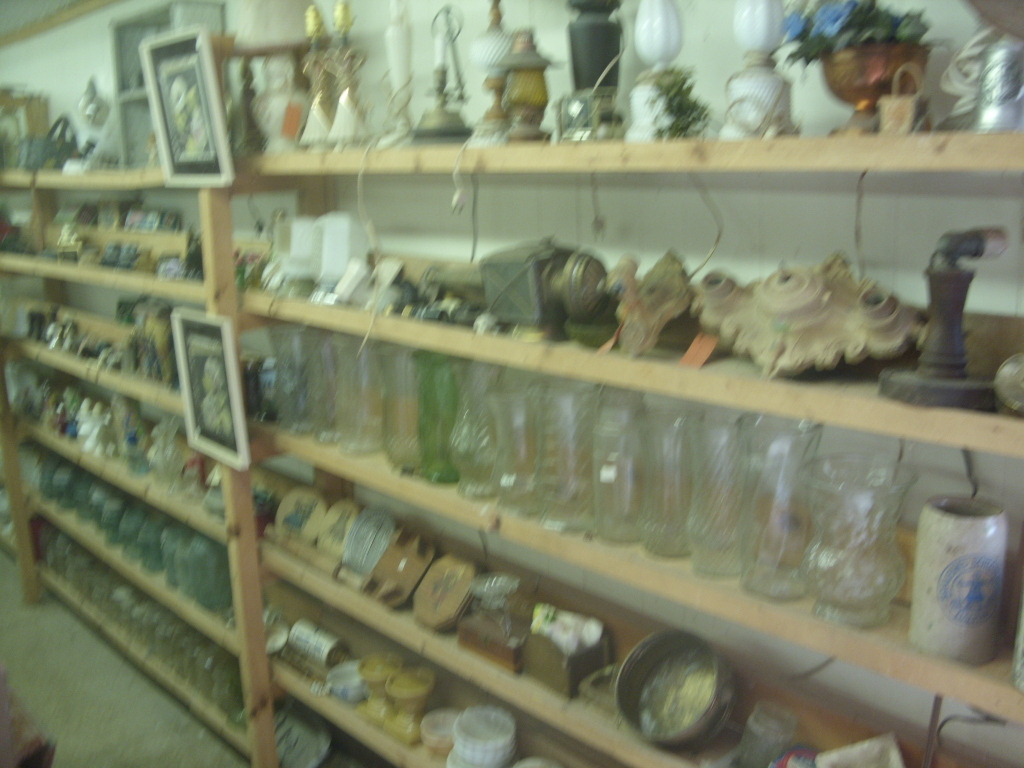 BEST OPPORTUNITY TO HAVE A ANTIQUE SHOP Inventory 3 Antiques & Collectibles Shop
