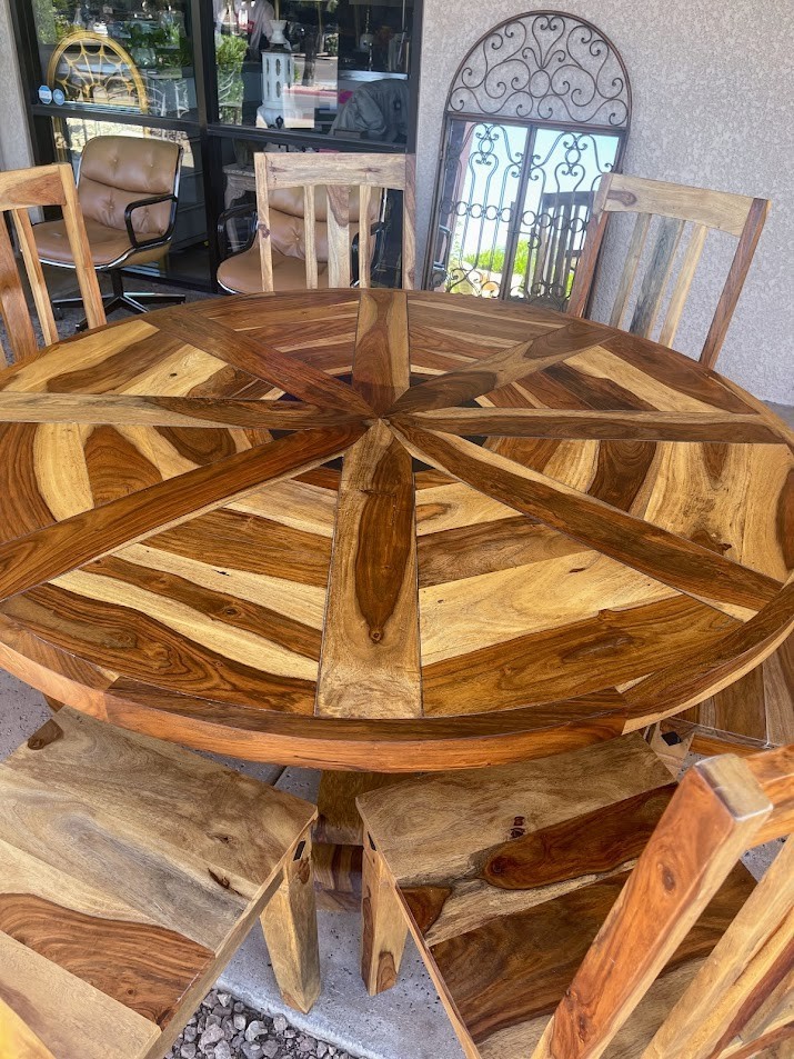 Retail – Furniture, Art Antiques Resale or Consignment- GOLD MINE in Scottsdale