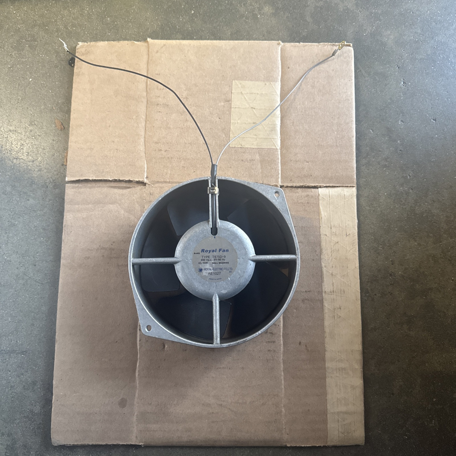 Royal Fan TYPE T675D-9 Aluminum alloy High temperature 200Va.c. 50/60 Hz 43/40W