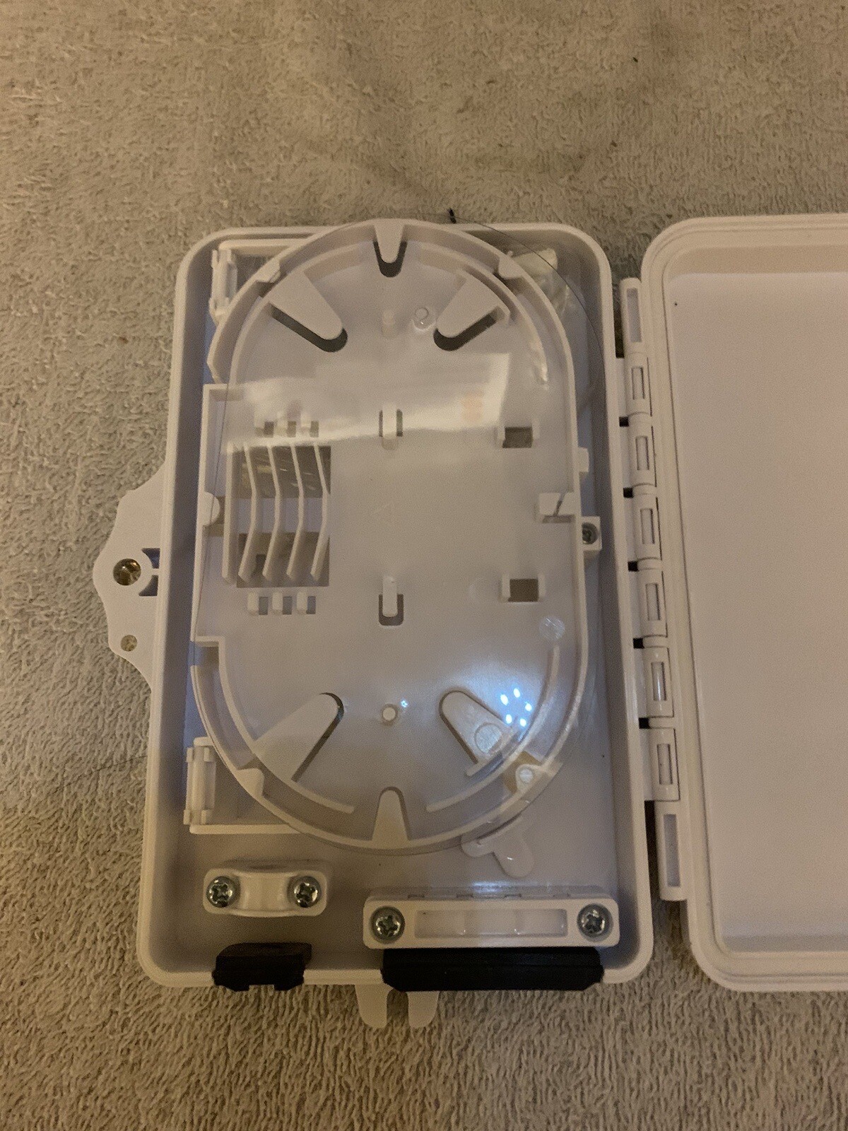2 PcsPNGKNYOCN 6 Core FTTH Fiber Distribution Box 6 Port Fiber Distribution Box