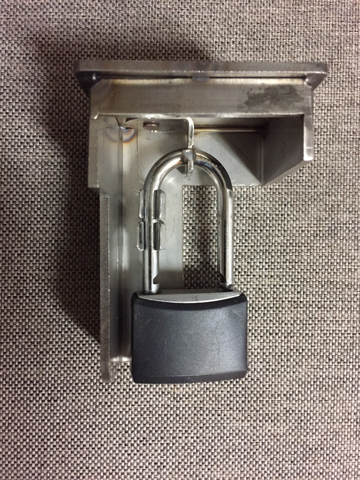 Temper Proof Lock Patent And Prototype,US Patent For Sale.US 9,926,726 B1