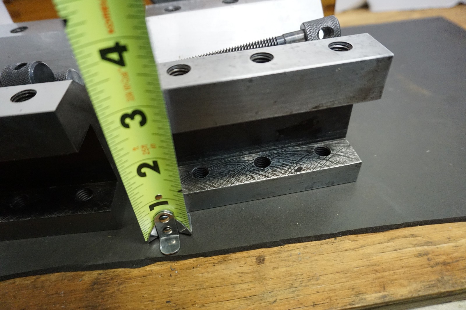 4 1/8X4 1/8X 3″ TALL V BLOCKS WITH WOOD BOX