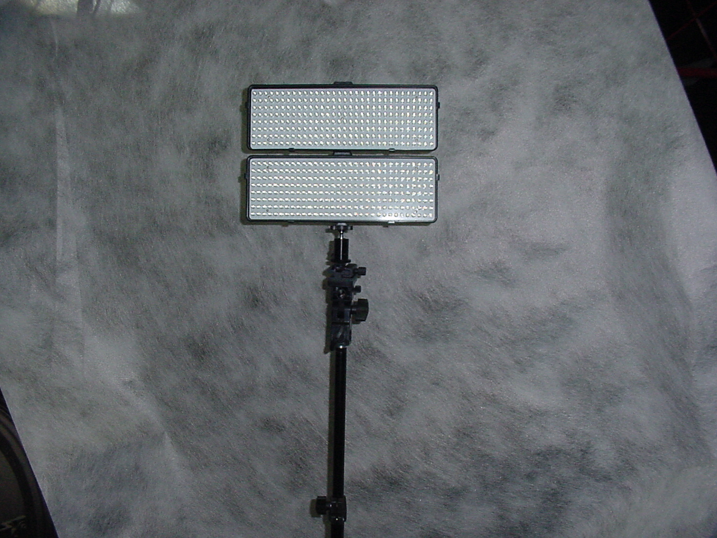 LED 8X10 LED LIGHT PANEL 4 FILM & VIDEO. 700 WATT: “LED-FLEX” FULL KIT BRAND NEW