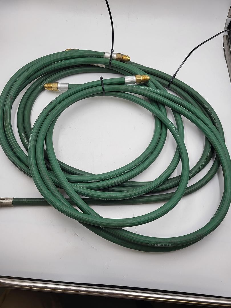 BRIDGESTONE 1/4″ green OXYGEN HOSE FOR PRESSURIZED GAS cylinder 3′ long