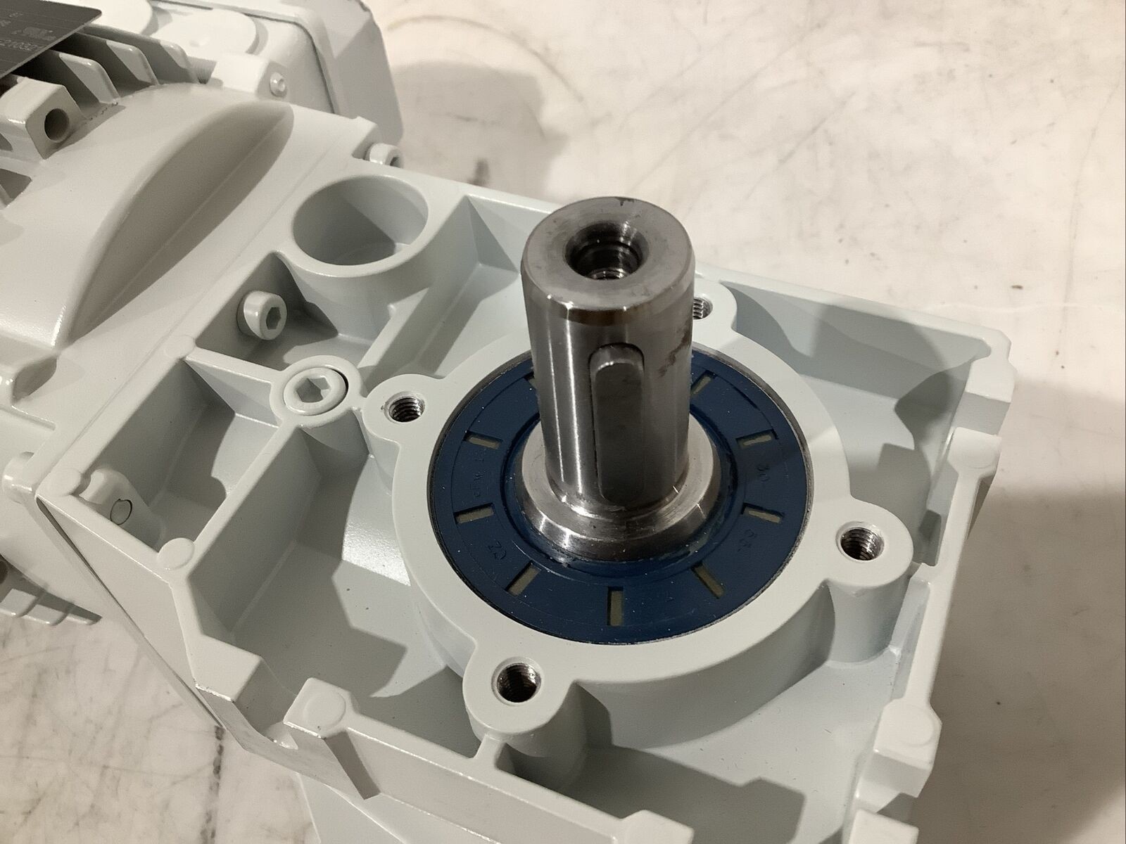 LENZE 3-MOT EN60034 G50AB04MVBR2C MDEMAXX071-32C0U GEARBOX MOTOR U3S