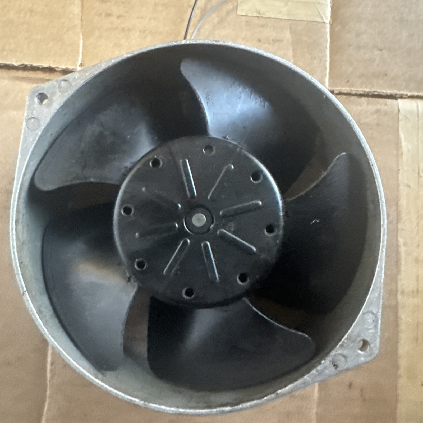Royal Fan TYPE T675D-9 Aluminum alloy High temperature 200Va.c. 50/60 Hz 43/40W